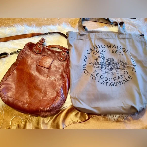 Campomaggi Leather and Canvas Crossbody Bags - Picture 9 of 9